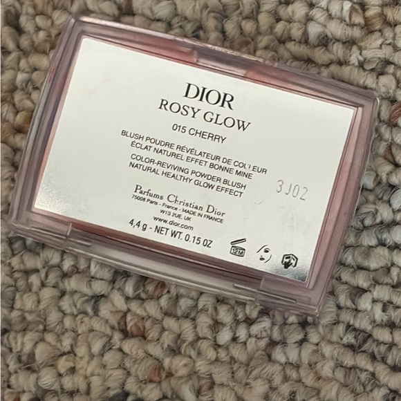 Dior Compact with Silver and Coral Design - Picture 2 of 4